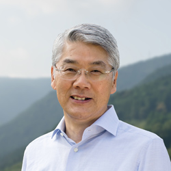 大南 信也